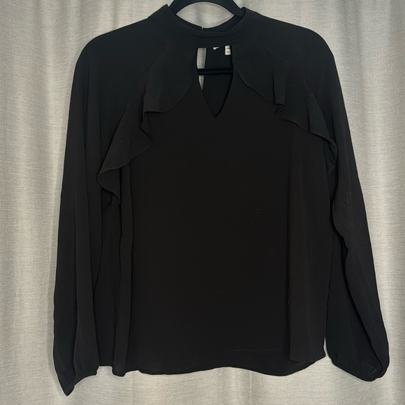 MONTEAU BLACK CHIFFON KEY HOLE BLOUSE (XL) - Picture 1 of 6